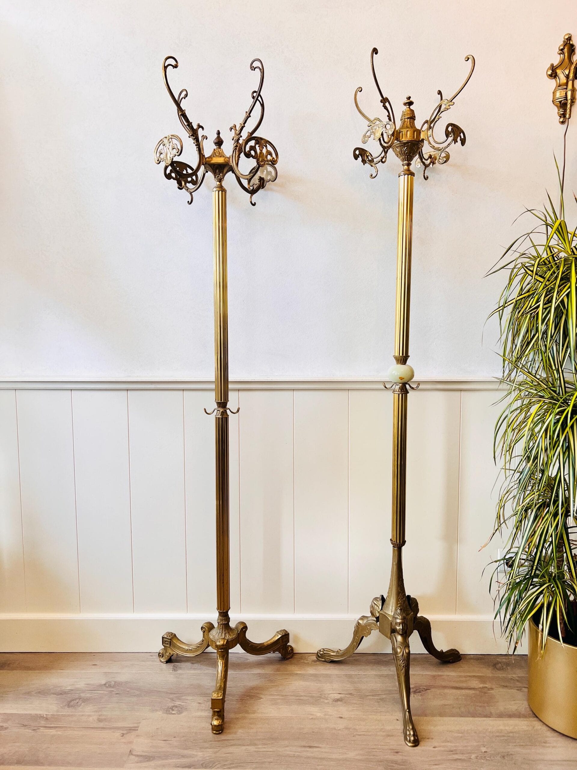 Brass and Marble Coat Rack with 4 Hooks, 60s Italian Hallway Stand, Hollywood Regency Entryway Accent Furniture