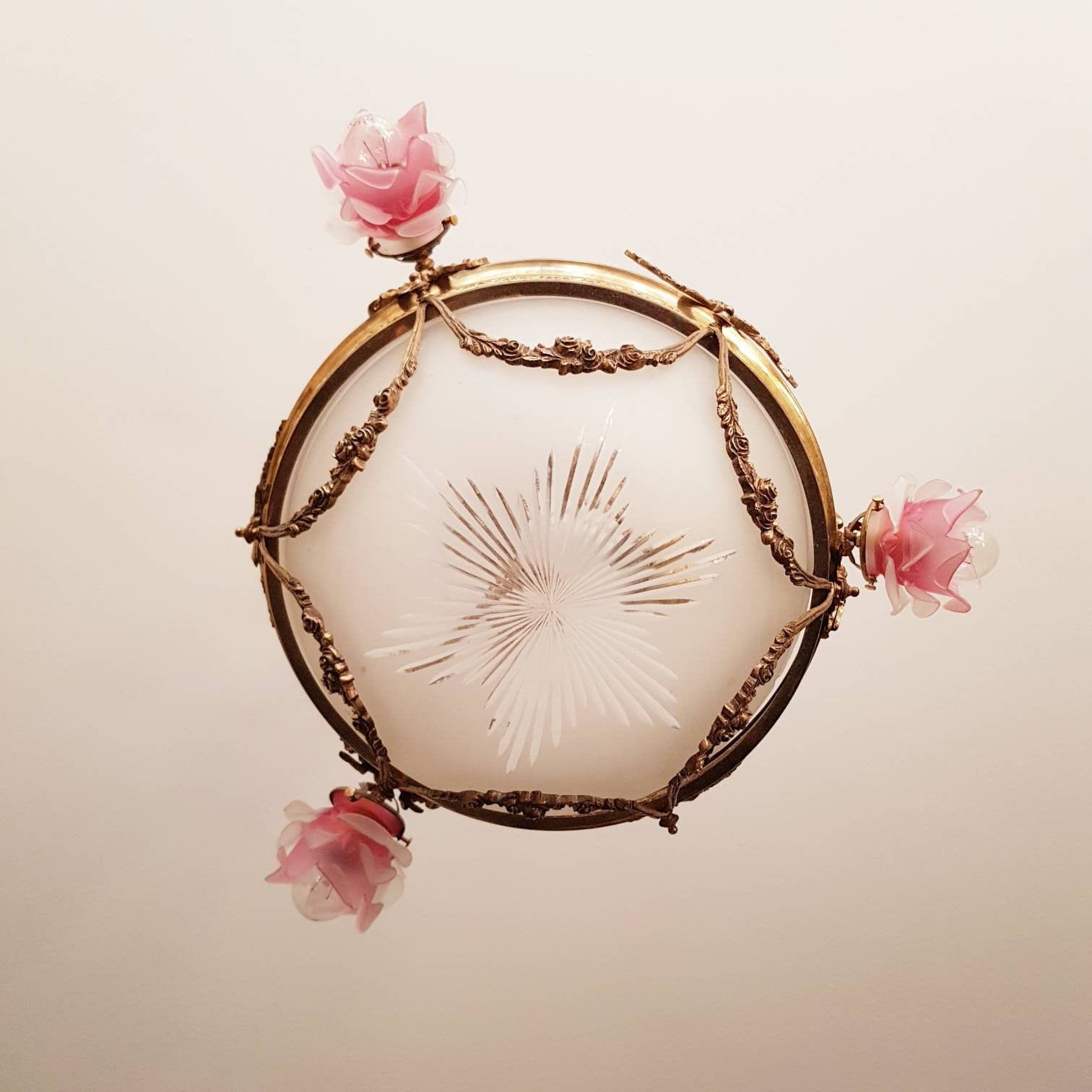 Art Deco Bronze Chandelier with Vianne Frosted Pink Glass Shades and Dome Light, French Pendant Lamp, 1930s Lighting