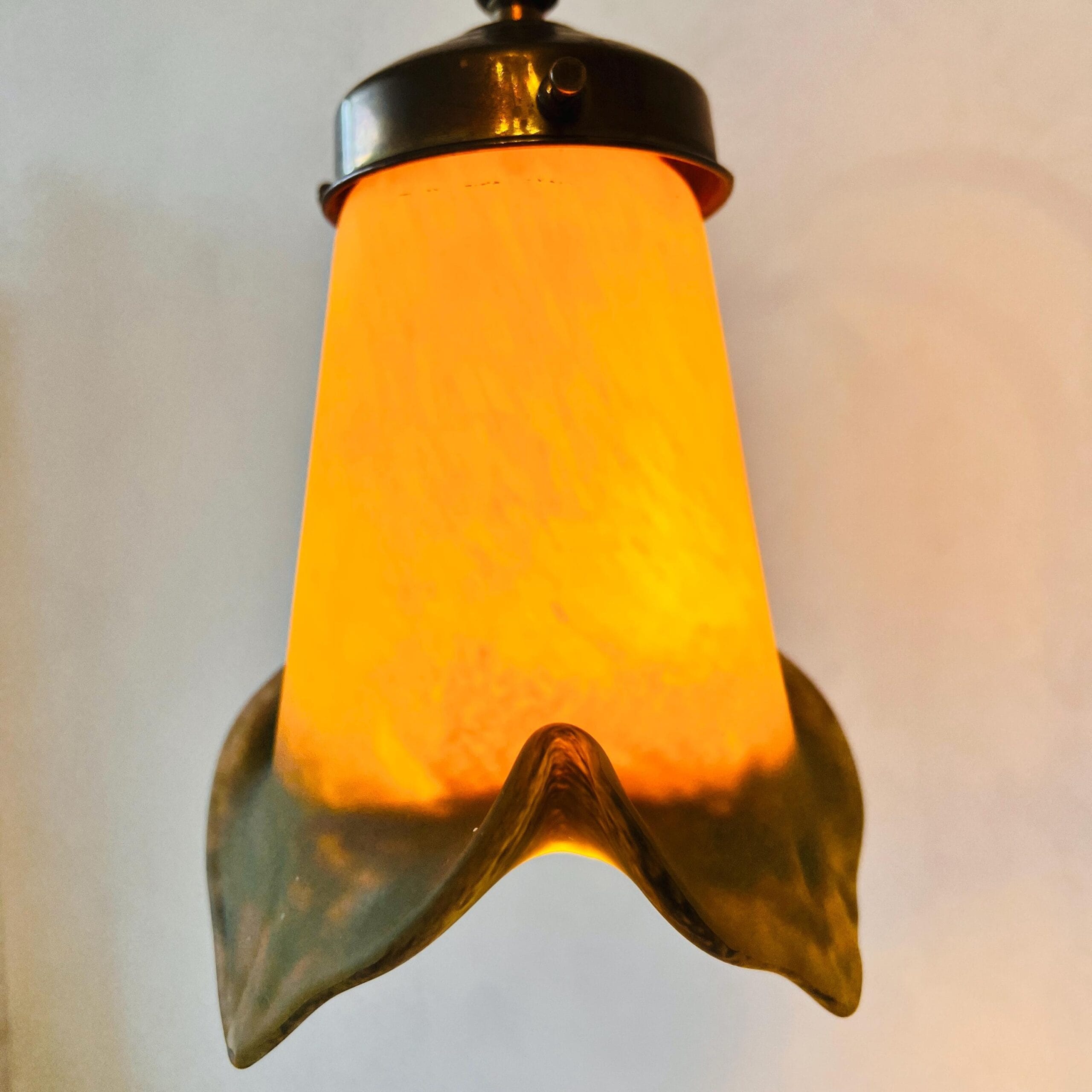 Frosted Glass Brass Desk Lamp with Flower Shade, Adjustable 70s Lighting, French Style Pate de Vere Table Light