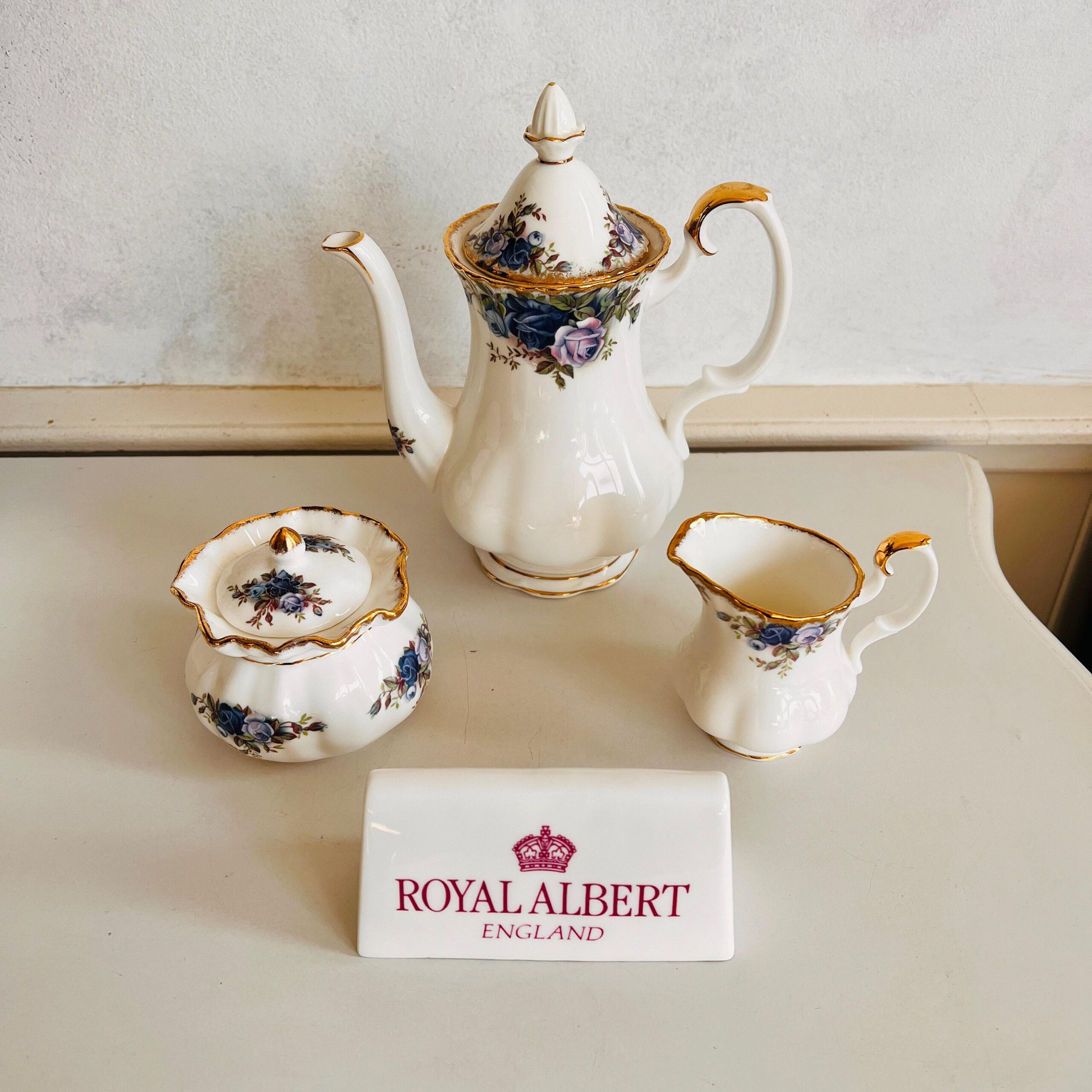 Royal Albert Moonlight Rose Bone China Cup and Saucer Set for 6, 1987 Avon Pattern, English Porcelain Tea Service, 15 Pieces