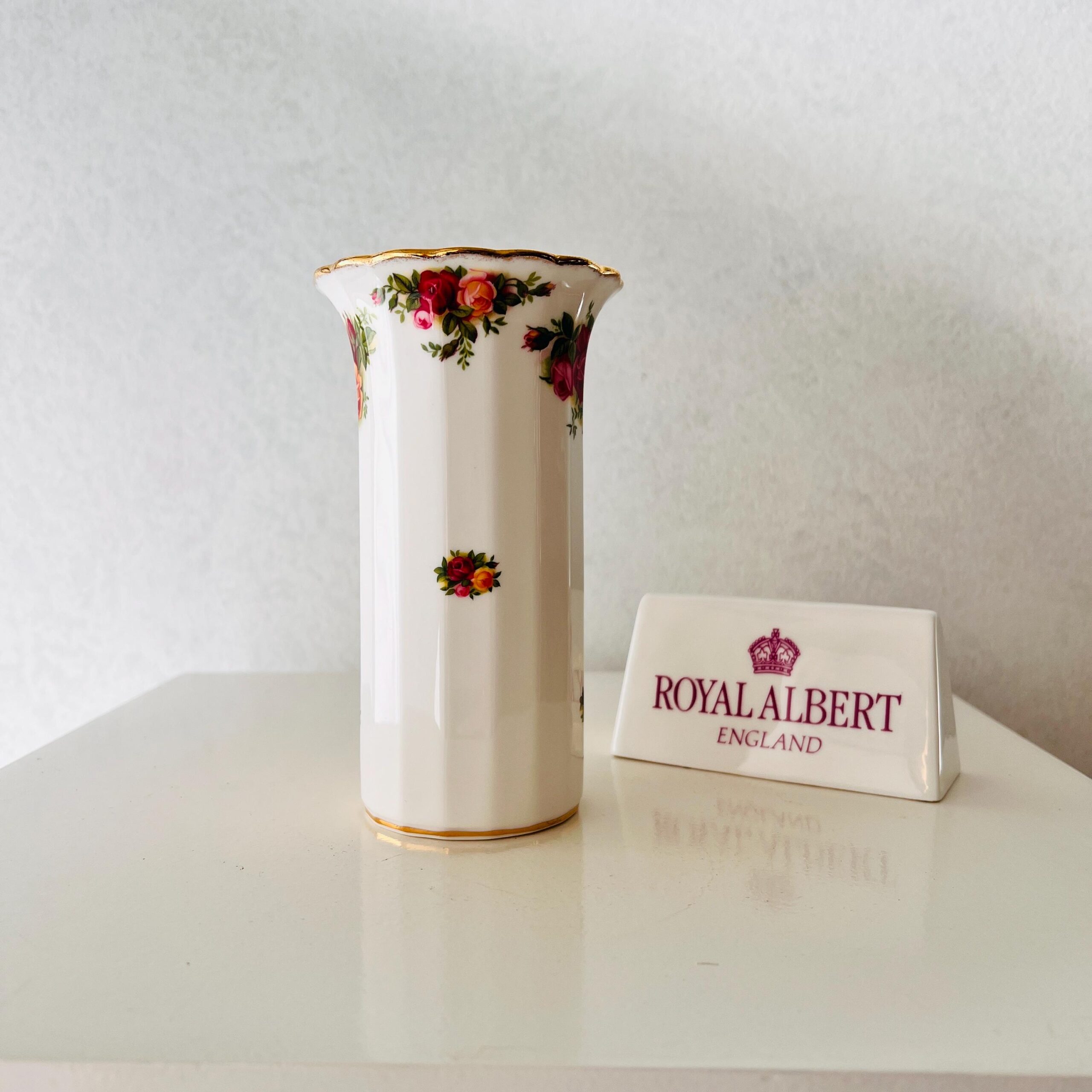 Royal Albert Old Country Roses Bone China Vase, English Porcelain Floral Decor, Small Gift Idea for Her, 1960s Collectible Piece